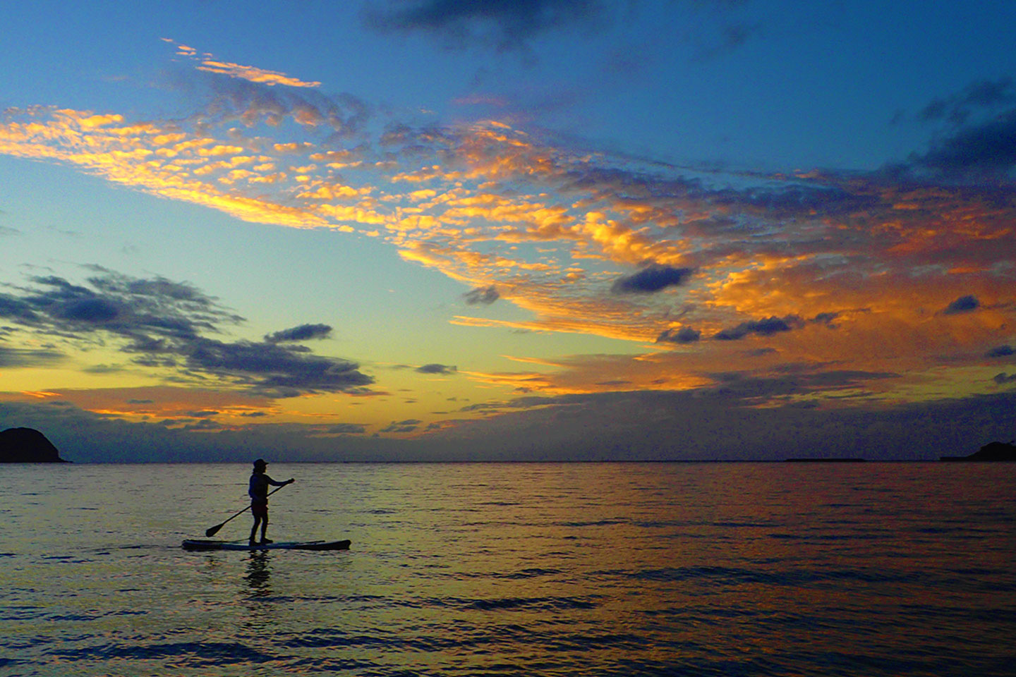 夕暮れ時のSUP